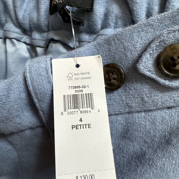 Banana Republic Wool Pants
Size 4 PETITE 
NWT - Picture 2 of 4